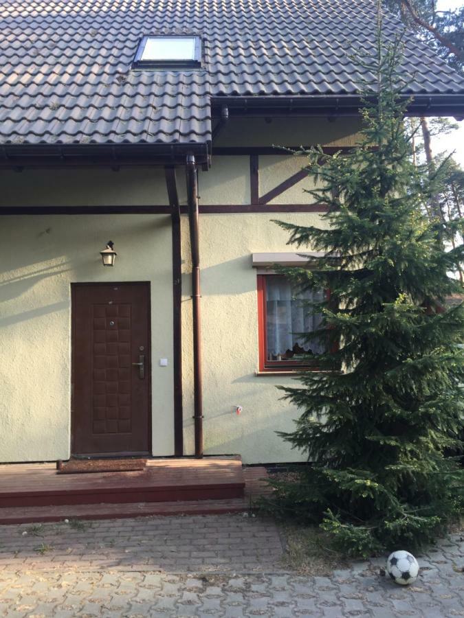 Апартаменти Apartament Sosny I Morze Лукенцин Екстер'єр фото
